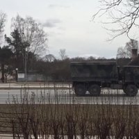 Latviju svētdien šķērso 40 ASV militārās tehnikas vienības