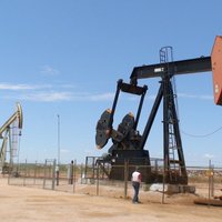 Naftas cena uzkāpj līdz trīs gadu augstākajam līmenim