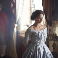 Pirmizrādi TV ekrānos piedzīvos britu vēsturiskais seriāls 'Viktorija'
