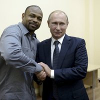 Американский боксер попросил Путина помочь с российским гражданством