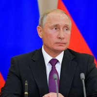 Putina popularitātes reitings noslīdējis līdz visu laiku zemākajam līmenim, liecina aptauja