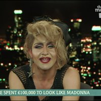 ВИДЕО: Мужчина потратил 175 тысяч долларов, чтобы выглядеть как Мадонна