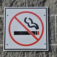 Латвия выступает за более жесткие ограничения на табак