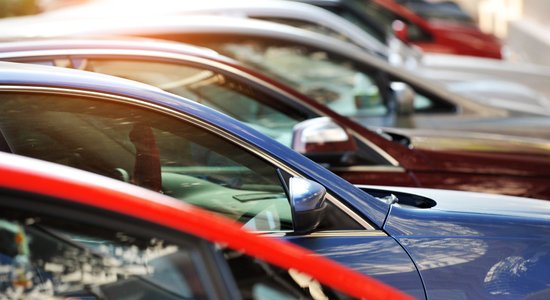 Pērn lietoto auto tirgus atkritis uz 2013. gada līmeni