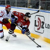 Latvijas hokeja izlase pārbaudes turnīrā Francijā piedalīsies bez vairākiem līderiem