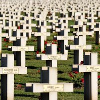 Pieminot 1. pasaules kara beigas. Memoriāli kritušajiem varoņiem pasaulē