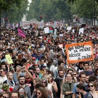 Francūži protestē pret Makrona reformām