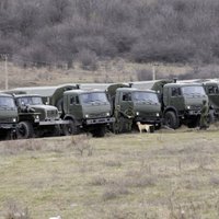 Foto: Krimas stratēģiskos punktus ieņem Krievijas militāristi