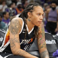 No Krievijas cietuma atbrīvotā Grainere atgriezīsies WNBA