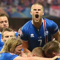 ВИДЕО, ФОТО: Обыграв родоначальников футбола, сборная Исландии продолжает творить историю