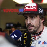 Alonso ar uzvaru debitē prestižajās Lemānas 24 stundu sacīkstēs