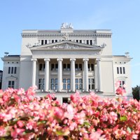 Latvijas Nacionālā opera un balets no aicina uz vasaras izrādēm