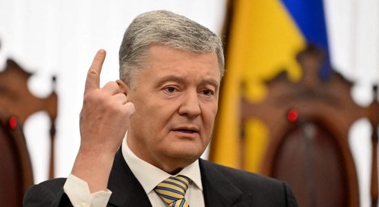 Porošenko pēc kara plāno kandidēt uz Ukrainas prezidenta amatu