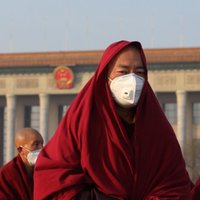 Pekinā izsludināts augstākais smoga brīdinājums