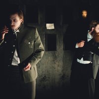 Foto: 'Dirty Deal Teatro' tapusi izrāde 'Andrievs Niedra'
