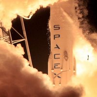 'SpaceX' nesējraķete neveiksmīgi piezemējas uz platformas okeānā