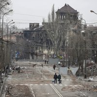 Mariupolē sabombardēta slimnīca; zem drupām 300 cilvēki