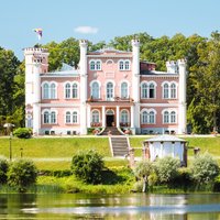 Septiņas Latvijas pilis un muižas, ko apceļot līdz šīs vasaras beigām