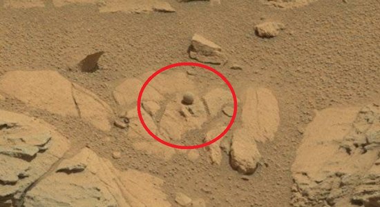 Uz Marsa atkal atrod ļoti dīvainus priekšmetus