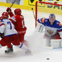 Сэйв Бобровского в матче Россия — Словакия попал в топ игрового дня