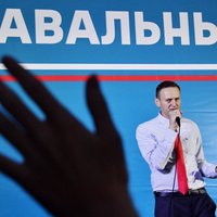 Krievijas varasiestādes noraida Navaļnija kandidatūru prezidenta vēlēšanām