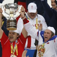 Znaroks un Vītoliņš aizved Krieviju līdz pasaules čempionu titulam
