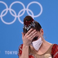 "Бессовестные". Судьи оставили россиянок без золота Олимпиады в художественной гимнастике