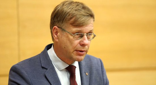 Ar īpašu Pretkorupcijas komisiju Rīgas domnieki cer mazināt interešu konfliktus