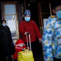 В Китае количество жертв коронавируса превысило 700 человек