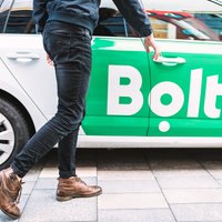 Водители такси Bolt в Каунасе планируют устроить забастовку