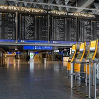 Коронавирус: авиакомпании продолжают отменять рейсы из-за "омикрона"
