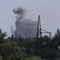 В Донецке после серии взрывов началась эвакуация людей