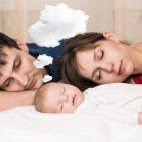 Mājās ienācis mazulis: gulēt ir jāiemācās zīdainim un arī vecākiem