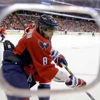 Овечкин забросил юбилейную шайбу в НХЛ