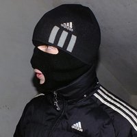 Foto: 'Adidas' kults Krievijas ielās