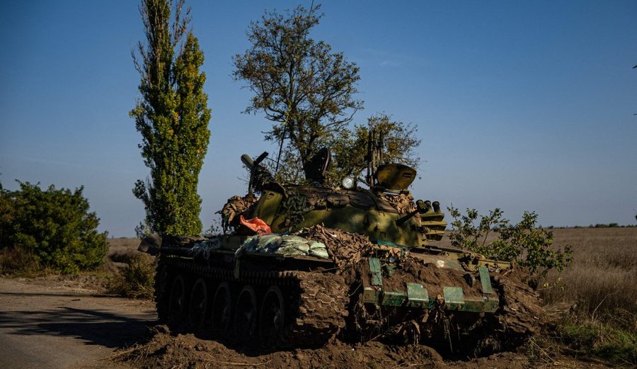 Because of the heavy losses, the occupiers have to use 60-year-old tanks, reports Great Britain