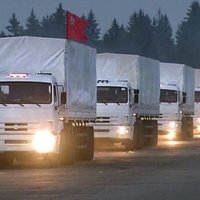 Krievijas humānās palīdzības konvojs Ukrainas robežu šķērsos Harkovas apgabalā