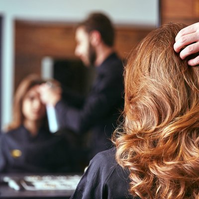 Дастинг: новый вид ухода за волосами набирает популярность