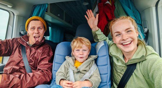 Pa Islandi kemperī ar bērnu: Florencu padomi, ko ņemt līdzi dzīvošanai visos apstākļos
