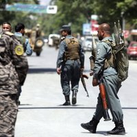 Afganistānā talibu uzbrukumos nogalināti 40 policisti un karavīri
