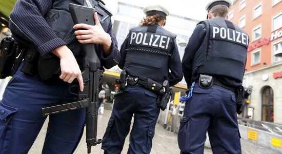 ВИДЕО. Германия: в канале обнаружили останки пропавшего без вести гражданина Латвии; полиция задержала подозреваемого