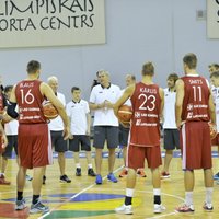 Foto: Latvijas basketbola izlases 'rezerves' gatavojas 'Eurobasket'