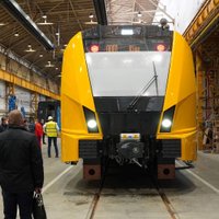СМИ: Латвия рискует потерять деньги из ЕС на новые поезда и платформы