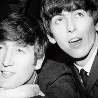 Полиция Берлина нашла украденные дневники Джона Леннона