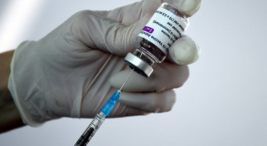 Politico: страны ЕС утилизировали вакцины от коронавируса на сумму не менее 4 млрд евро