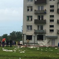 Пострадавшим в результате взрыва в Алуксне выплатят пособие в размере 370 евро