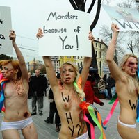 Активистки Femen 8 марта задержаны в Турции