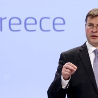 ES valstis apstiprina 7,16 miljardu eiro pagaidu finansējuma piešķiršanu Grieķijai