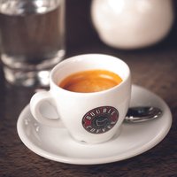 Управляющая сетью Double Coffee компания показала крупные убытки