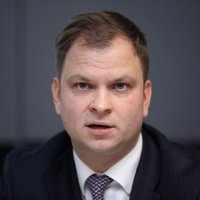 'Baltic International Bank' valdi atstājis tās vadītājs